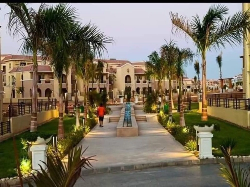 شقة 138م للبيع في كمبوند ايفي ريزيدنس اي في واي ريزيدنس